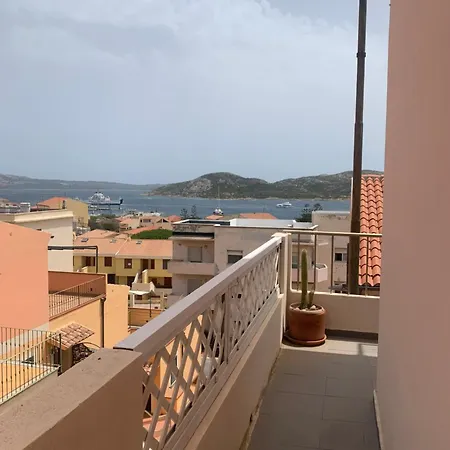 Apartament La Casa Di Eli La Maddalena (Sassari)